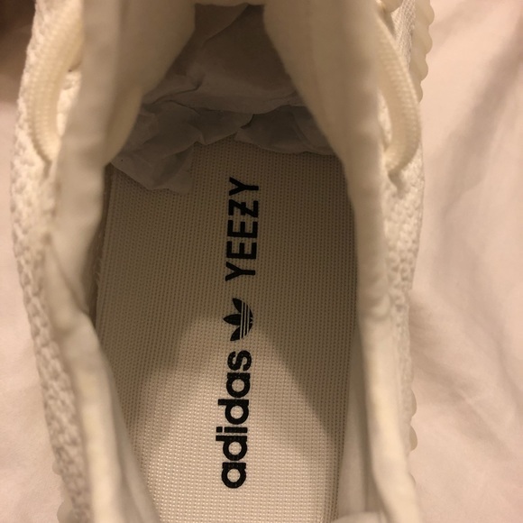 Brand new yeezy boost 350 NWT triple white - Picture 2 of 5
